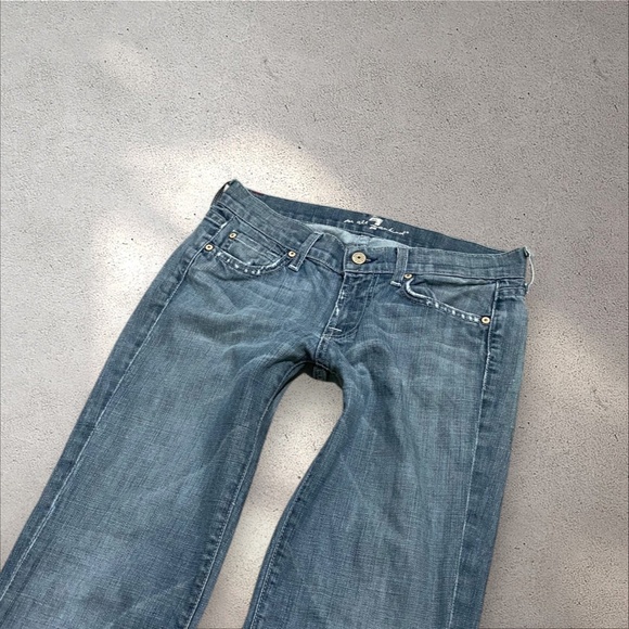 7 For All Mankind Low Rise Bootcut Jeans - Picture 4 of 6